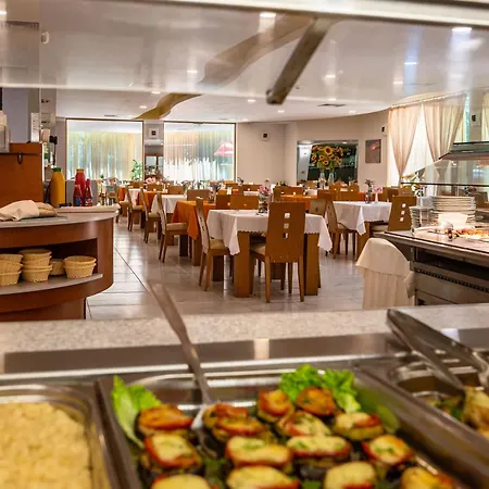 Palma 4* Golden Sands